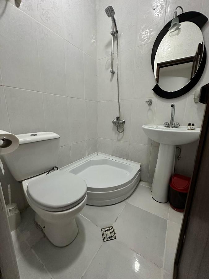 באטומי My Metropol Hotel מראה חיצוני תמונה